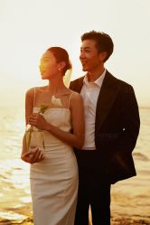 -雪中彩影婚纱摄影·微光艺术中心