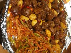 韩式火辣肥肠-大叹号啤酒屋·延边料理(建工店)