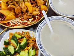 -牛一嘴·兰州牛肉面·大盘鸡(财富中心店)