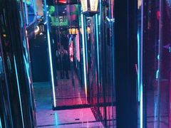 -路边边.炒菜烧烤.音乐餐厅(良乡长虹店)