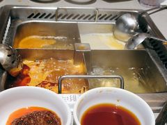 -海底捞火锅(新松江路店)