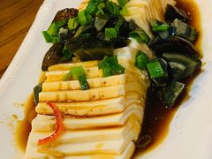 皮蛋豆腐-大胡子海鲜·天津菜·砂锅烧烤(五大道创始店)