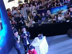 -宝龙城(杭州滨江店)