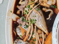 -阿楷·二十年烧烤宵夜·渔家小寨(达明店)