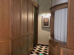 -THE OLD HOUSE酒吧