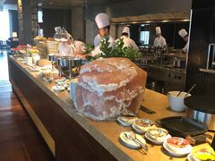 自助取餐区-广州富力君悦大酒店·关系酒廊