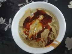 -何老二卤汁凉粉