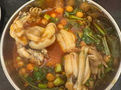 -鸿顺老铁锅美蛙鱼府(解放碑店)