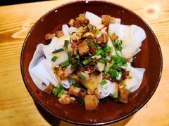 -遵义虾子卢四羊肉粉(大沽路店)