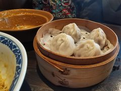 无锡小笼包-新万鑫银丝面·非遗无锡味(惠山古镇店)