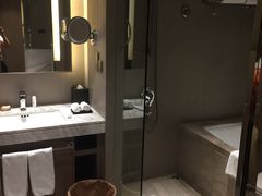 -上海国展宝龙丽筠酒店