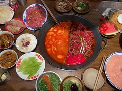 -萍姐火锅·公路夜市(武汉首店)