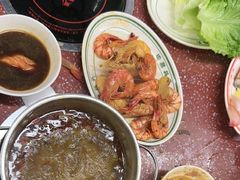 -四囍码头海鲜烧烤自助火锅(外滩南京东路悦荟广场店)