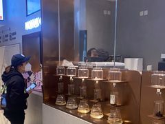 -喜茶(北京华贸购物中心店)