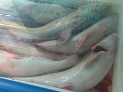 -王老六铁锅炖鱼(长春路店)