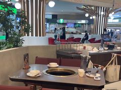 -锅飘飘·东北铁锅炖(雨花客厅店)