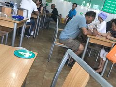 -清真老铁家灌汤包
