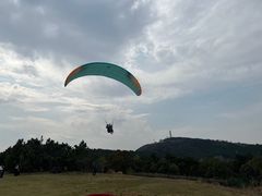 -伏龙山滑翔伞基地