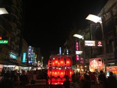 -六合夜市