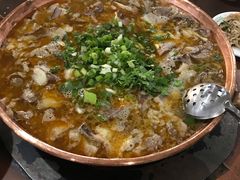 牛肉牛杂锅(斤)-朝伟清真铜瓢牛肉馆(三十年老·店)