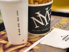 -纽约薯条(世豪广场店)