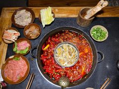 鸳鸯锅-洋马儿火锅(解放碑店)
