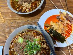 -丁丁猫重庆小面(徐州路店)
