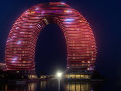 -湖州太湖旅游度假区-月亮广场