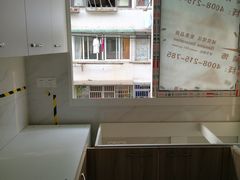 -佰丽爱家全屋定制(汶水店)