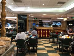 -蓝钻·国际美食海鲜自助百汇(西直门店)