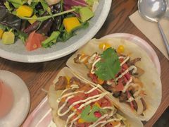 牛肉TACOS和鸡肉TACOS-AFS Cafe & Canteen(闽江二路店)