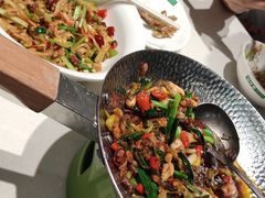 -绿草地·湘菜(7mall店)