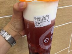 奶霜草莓果茶-CoCo都可(中华广场店)