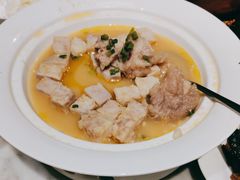 -渝信川菜 · 川味家常菜(财富购物中心店)