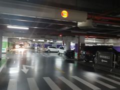 -金狮广场-停车场