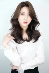 -FRIDAY星期五专业美发沙龙