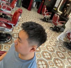 -豪帅男士理容馆