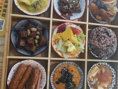 -轻蔬不用等·素食(江苏路店)