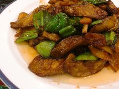 -闯关东东北农家菜(崂山石老人店)
