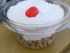 -红宝石·鲜奶小方·海派西点房(长阳店)