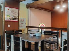 -潮镇老尾牛杂(环城西路店)