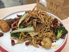-宝龙城(杭州滨江店)