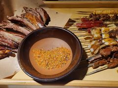 -破瓦寒窑·地摊烤羊排