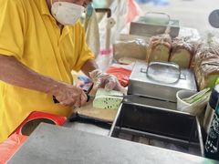 -詹爷爷乌节路街头冰淇淋