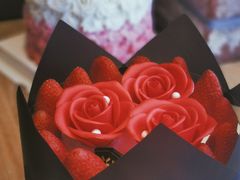 -皇冠幸福里动物奶油生日蛋糕(万达店)