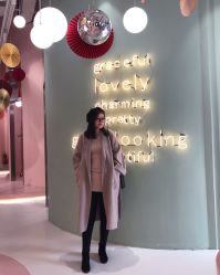 -好看加白色房子