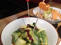 凉拌黄瓜-椒行天下干锅牛蛙·(万宝店)