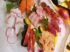-晶吉·居酒屋·烧鸟·生鱼饭(中山区民主广场店)