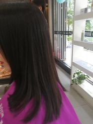 -首脑美发沙龙