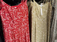 -优衣库(北京万柳华联购物中心店)